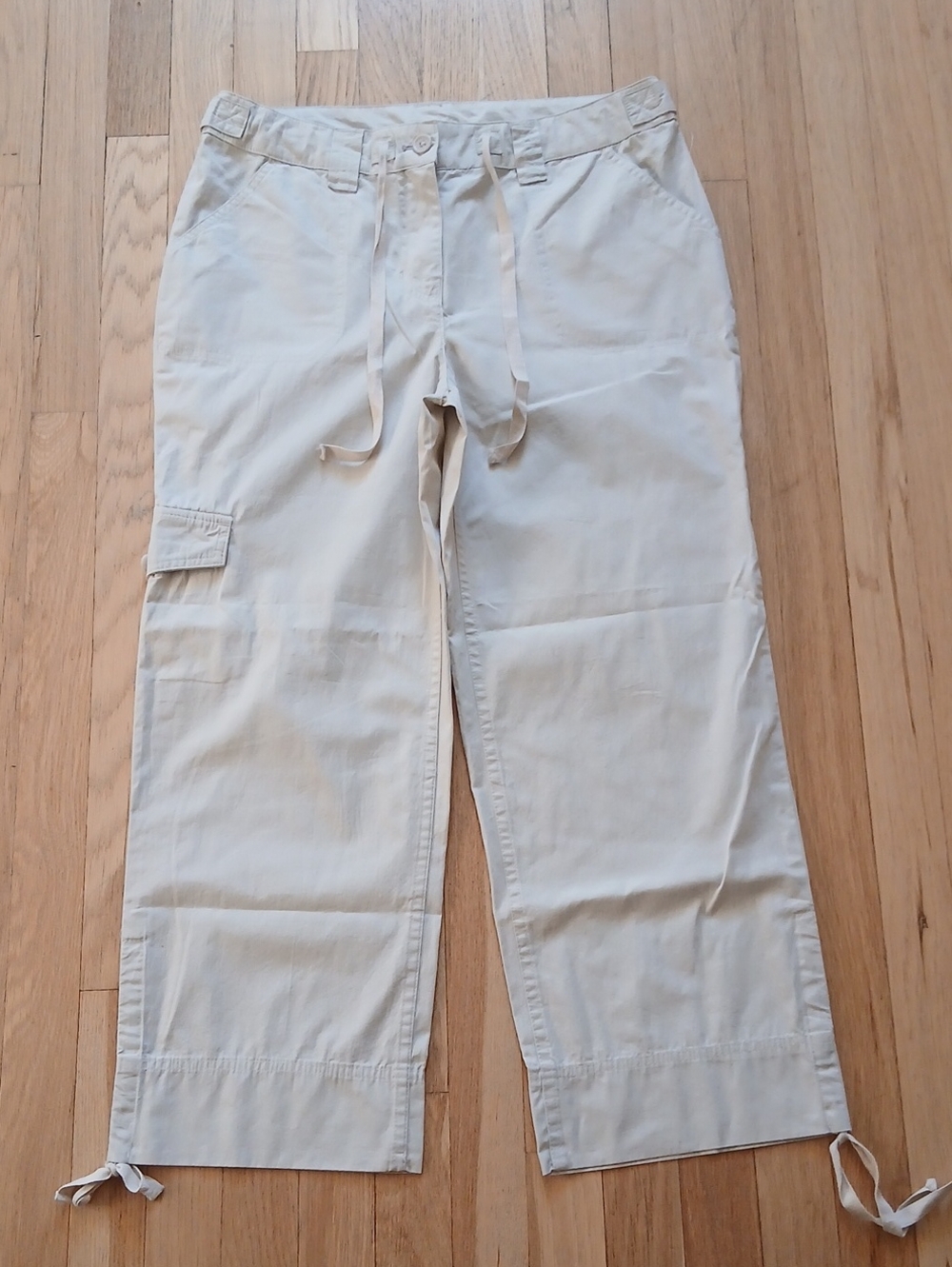 Jones New York Beige Cargo Drawstring Pants
